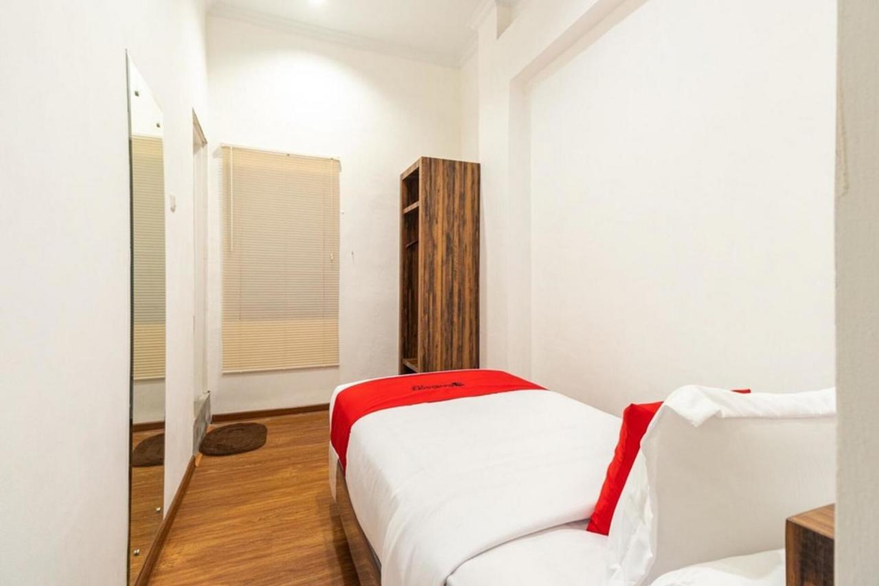 Reddoorz @ Binjai Hotel Exterior foto